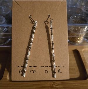 Handmade morse code drop earrings "Amor"